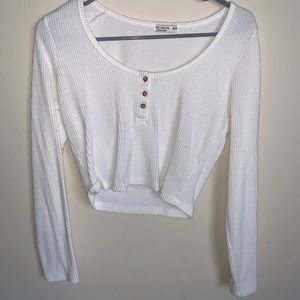 White long sleeve crop top